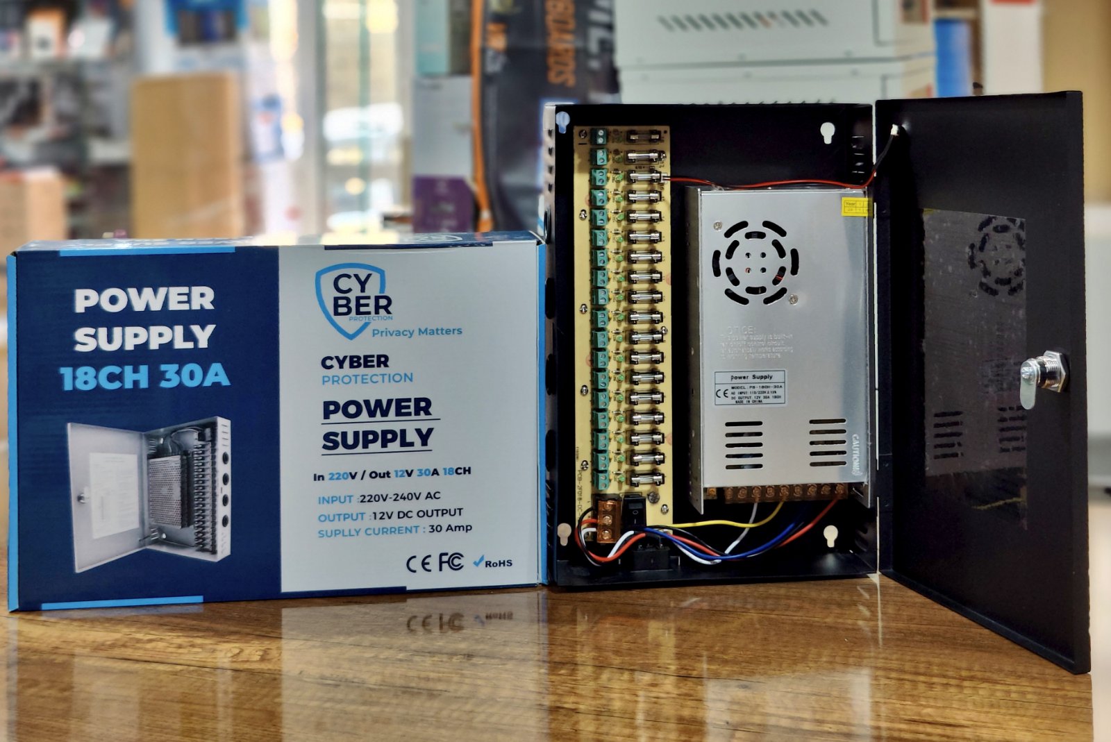 Bloc D'Alimentation 16 Sorties 12V-16A CYBER