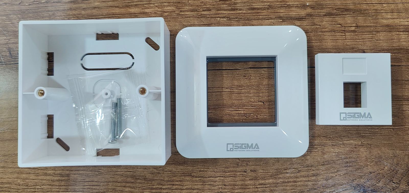 Prise réseau Apparente  RJ45 FTP Cat6A SIGMA Singl (Vide)